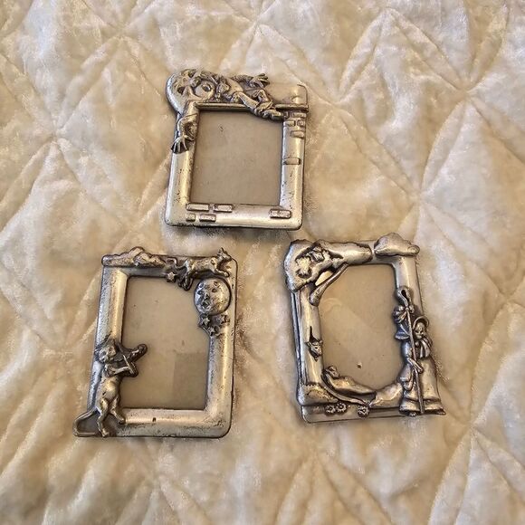 Vintage Pewter Frames Cat Played The Fiddle & Humpty Dumpty  Set Of 3 - Picture 2 of 5
